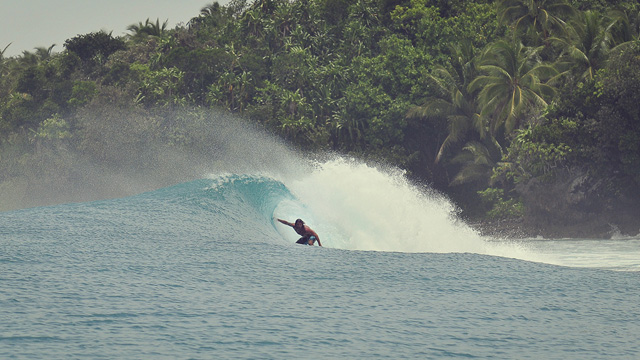 lorenzo-castagna-surf-tube_stranavigli-