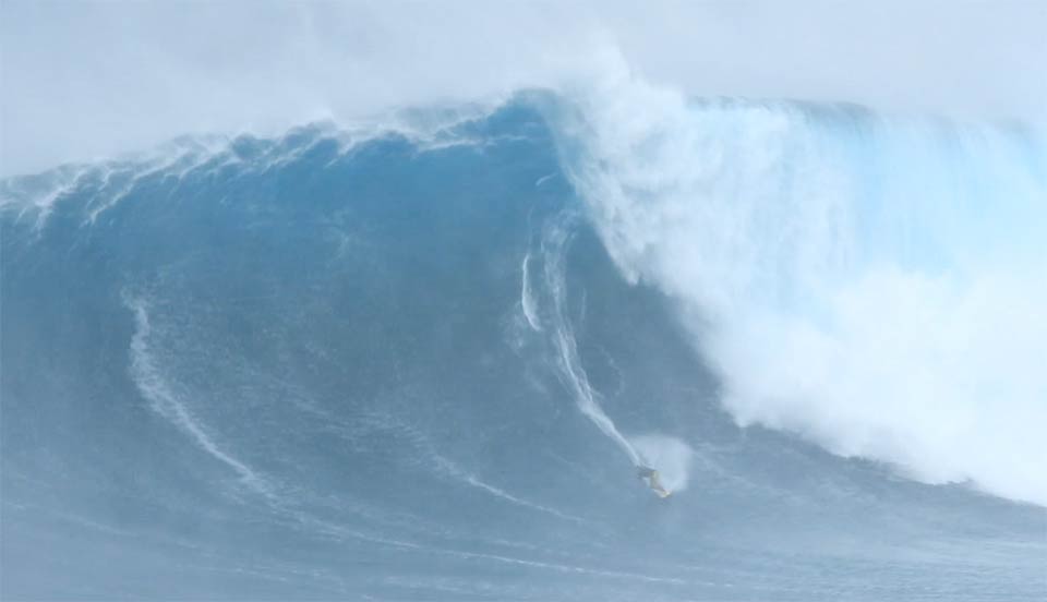 Antonio Rodrigues at Nazare - 2016 TAG Heuer Biggest Wave